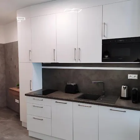 Carbona Silver Deluxe