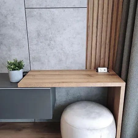 Carbona Silver Deluxe