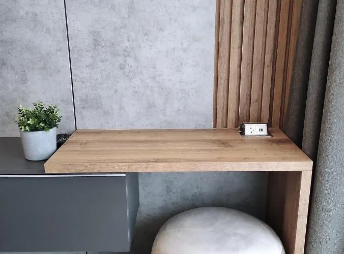 Carbona Silver Deluxe